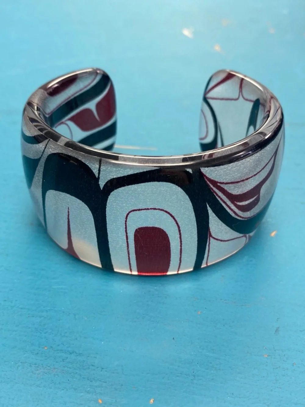 Kelly Robinson Native arts. Acrylic silk Resin Bangle